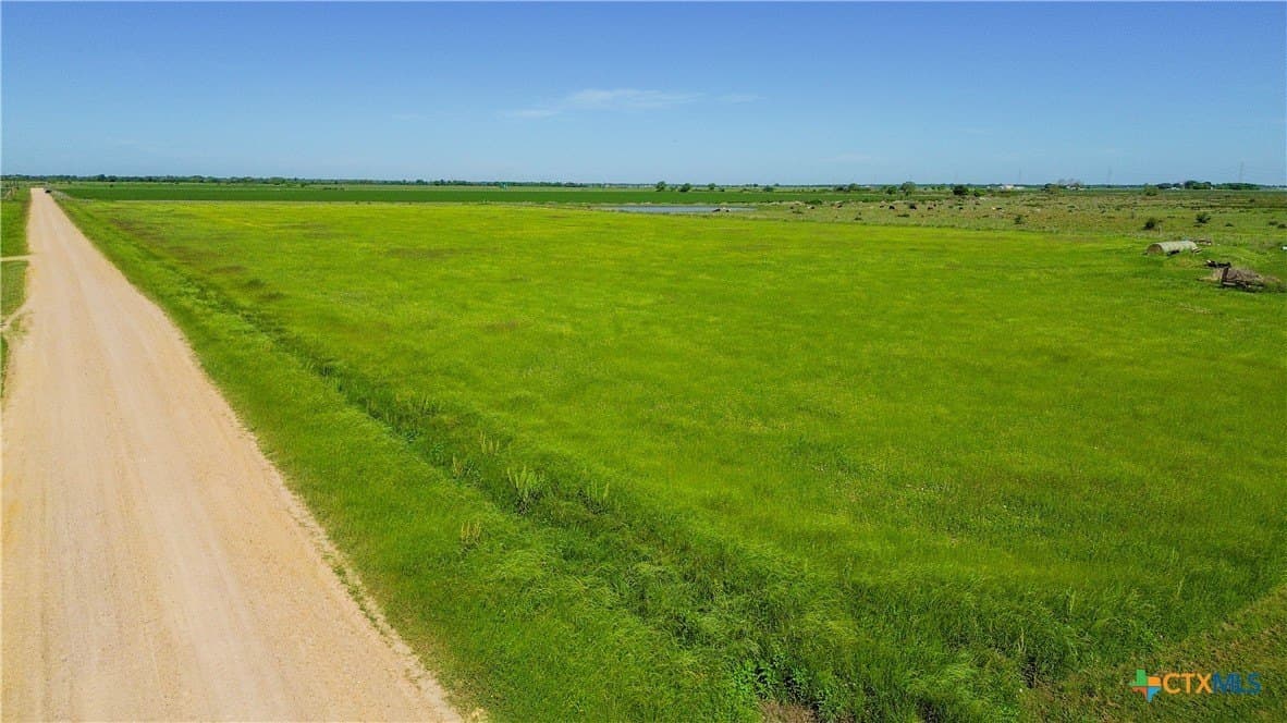 11 acres in Wharton County - photo 3