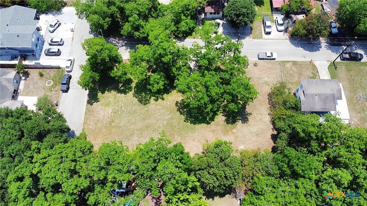0.29 acres in Comal County - photo 16