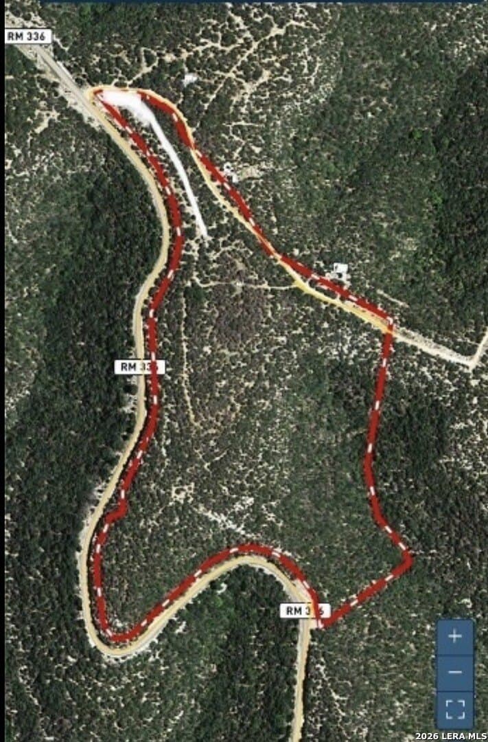 28.62 acres in Real County - photo 4