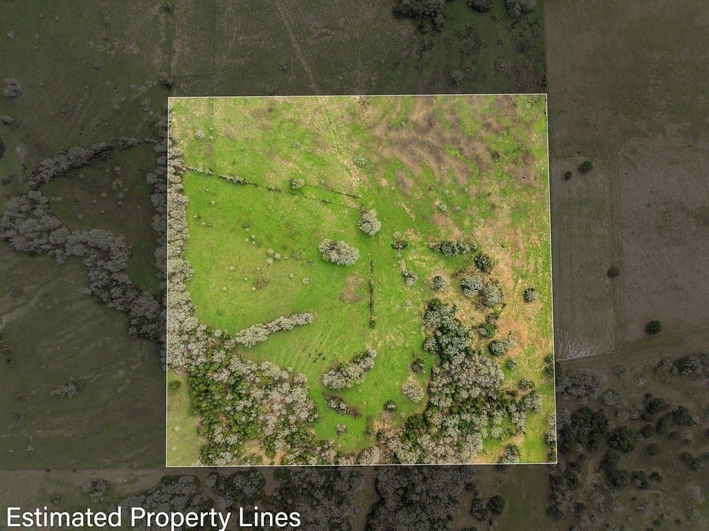 21 acres in Colorado County - photo 2