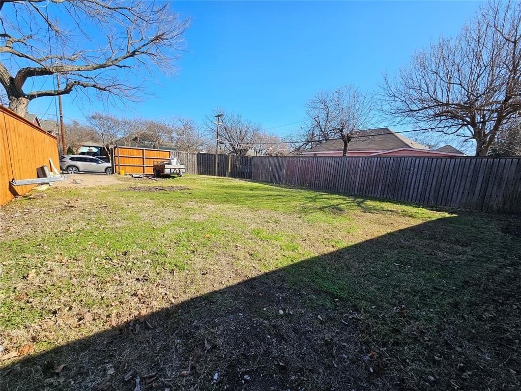 0.09 acres in Dallas County - photo 2