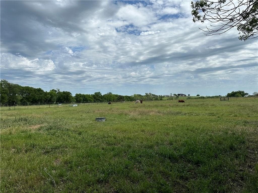 31.37 acres in McLennan County - photo 34
