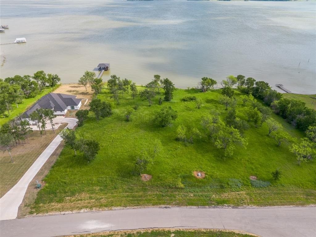 1.01 acres in Navarro County - photo 2