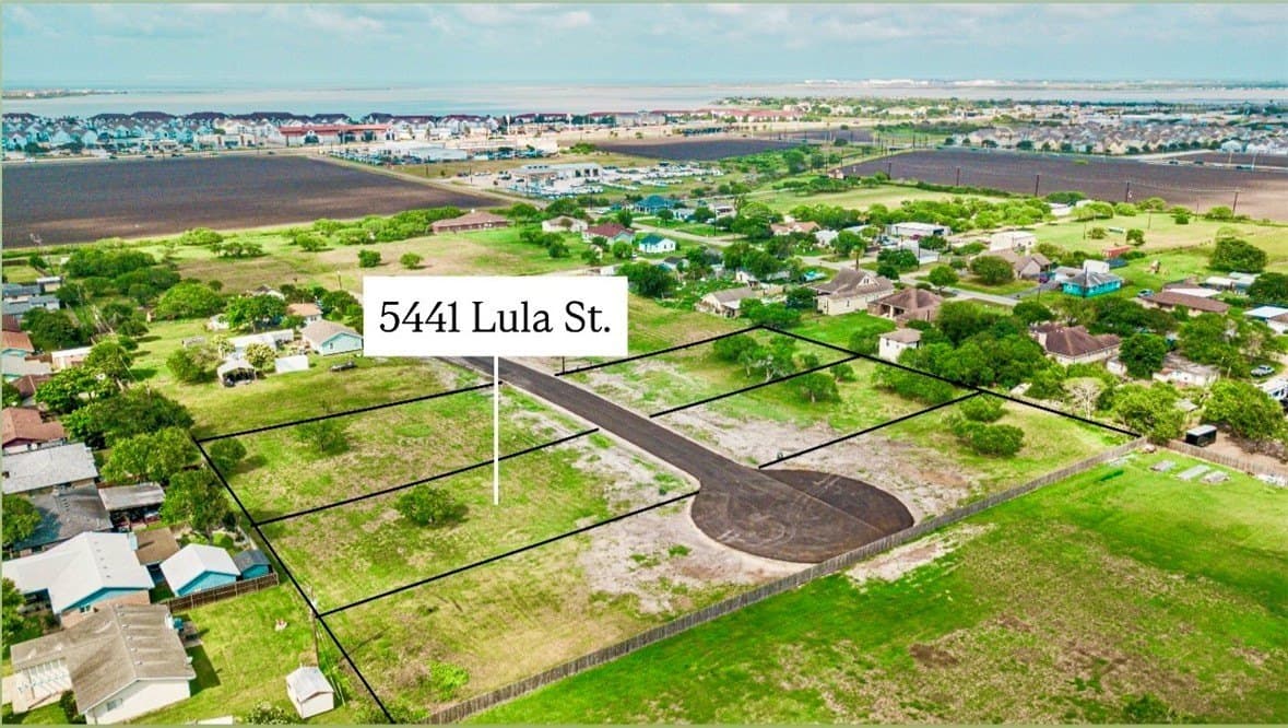 0.43 acres in Nueces County - photo 3