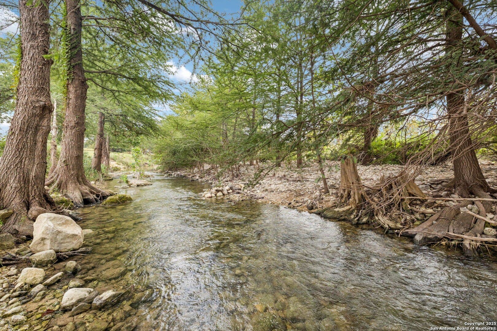 108 acres in Bandera County - photo 3