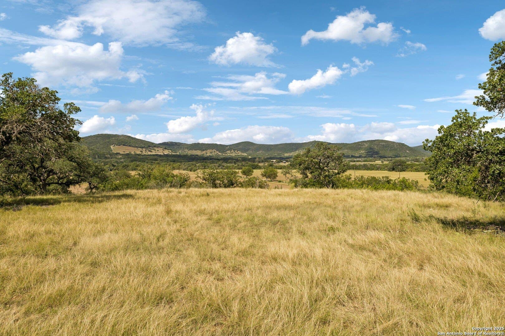108 acres in Bandera County - photo 14