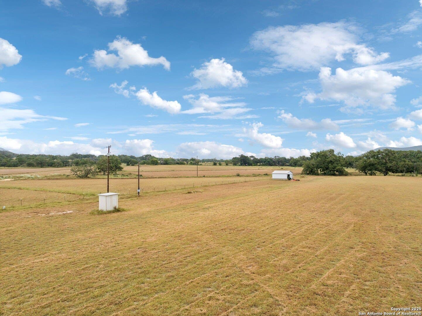 108 acres in Bandera County - photo 27