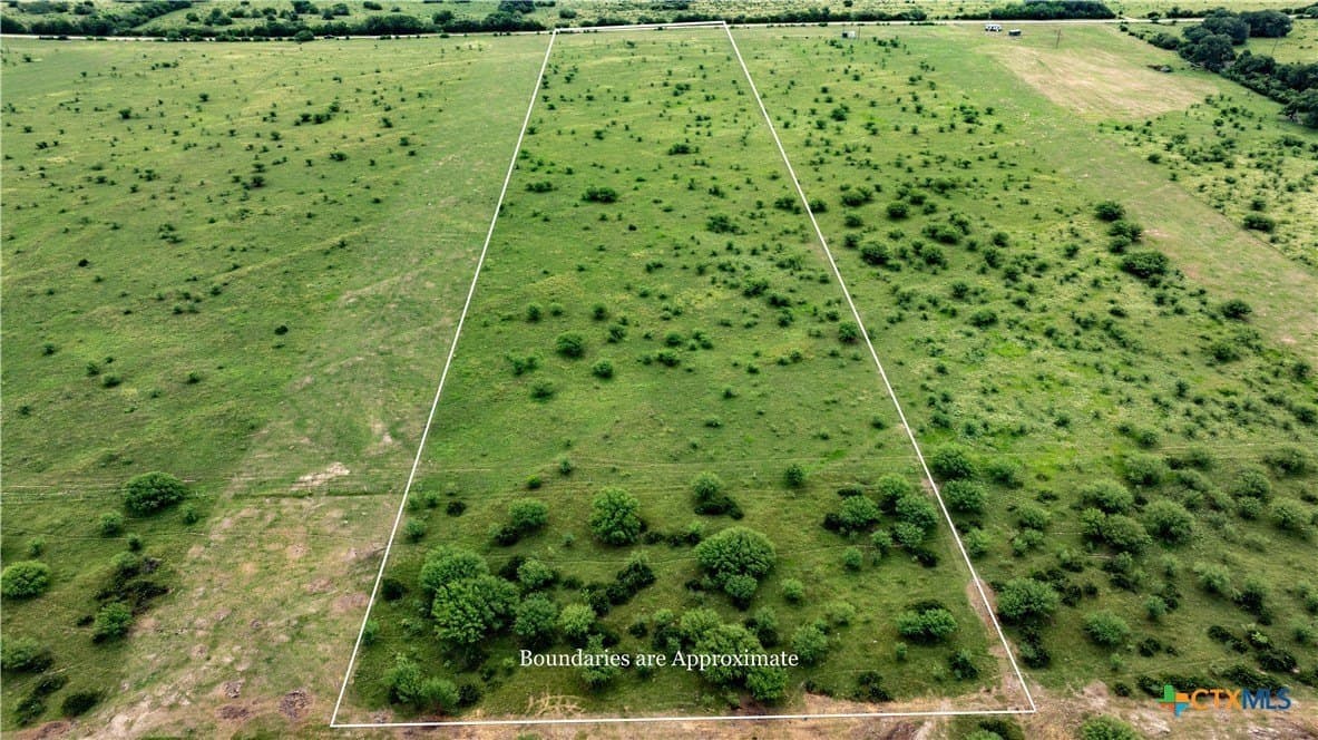 10.01 acres in DeWitt County - photo 7