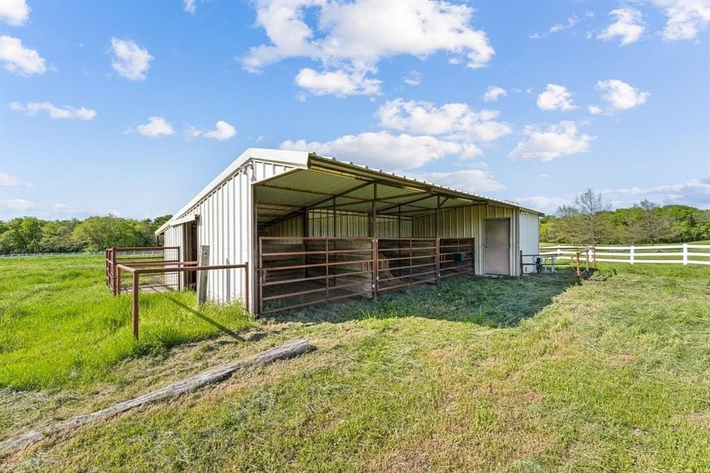 11.5 acres in Rockwall County - photo 32