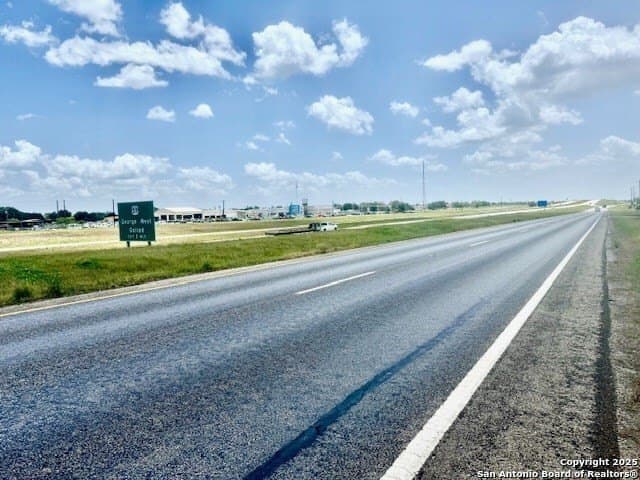 3 acres in Bee County - photo 3