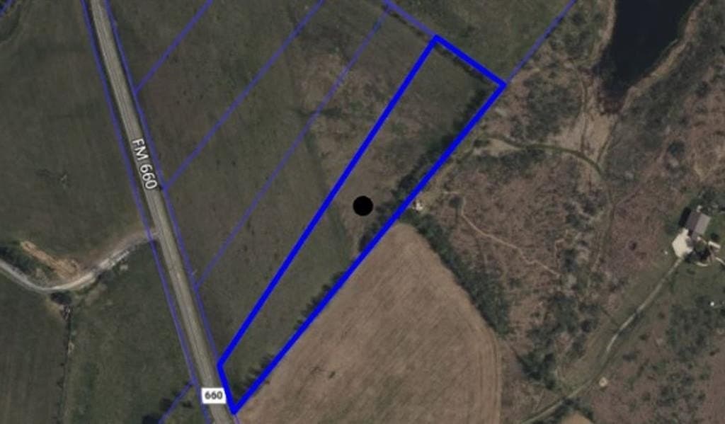 5.61 acres in Ellis County - photo 4