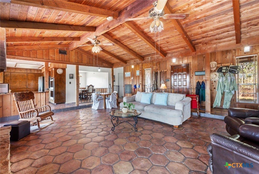20 acres in Travis County - photo 12