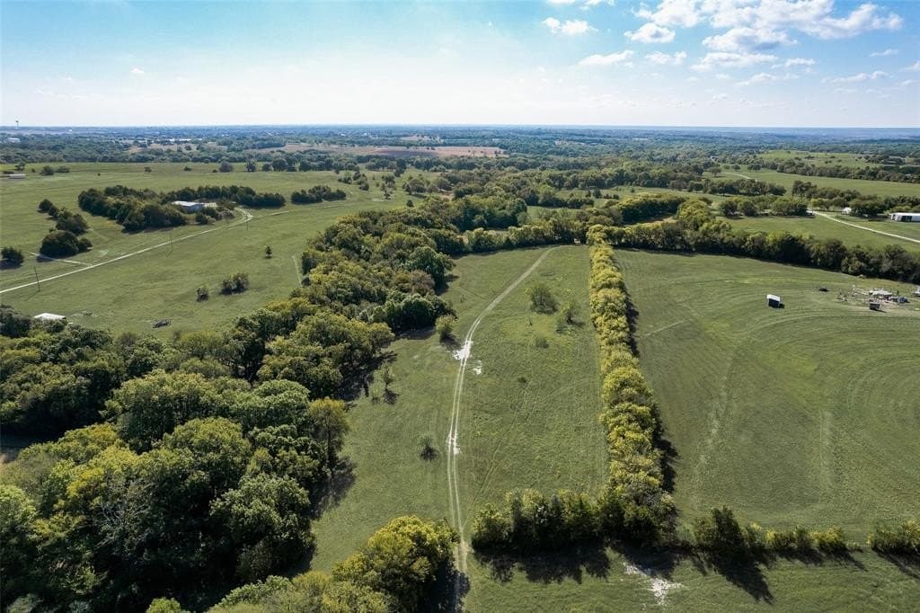 41 acres in Ellis County - photo 5