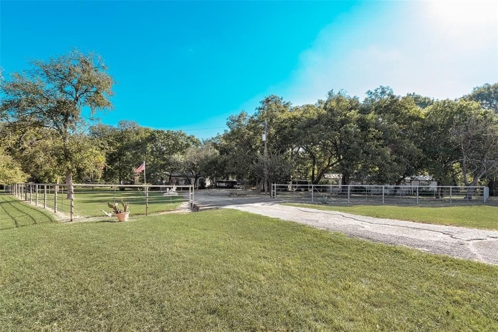 41 acres in Ellis County - photo 8
