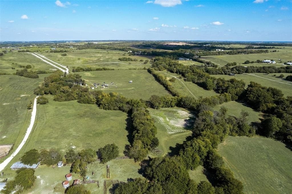 41 acres in Ellis County - photo 7