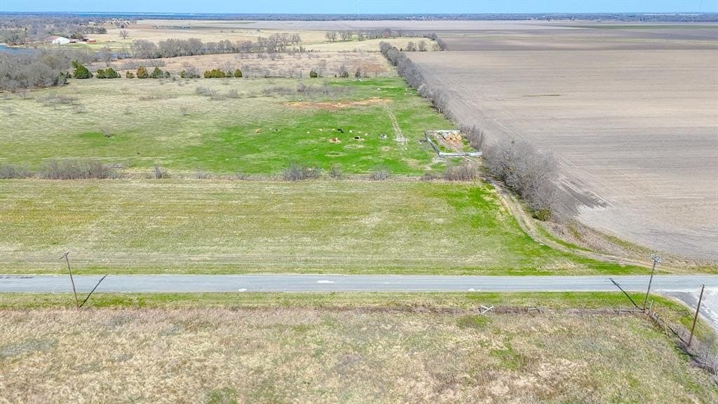 1.11 acres in Navarro County - photo 8