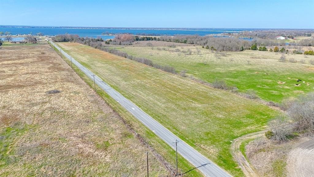 1.11 acres in Navarro County - photo 12