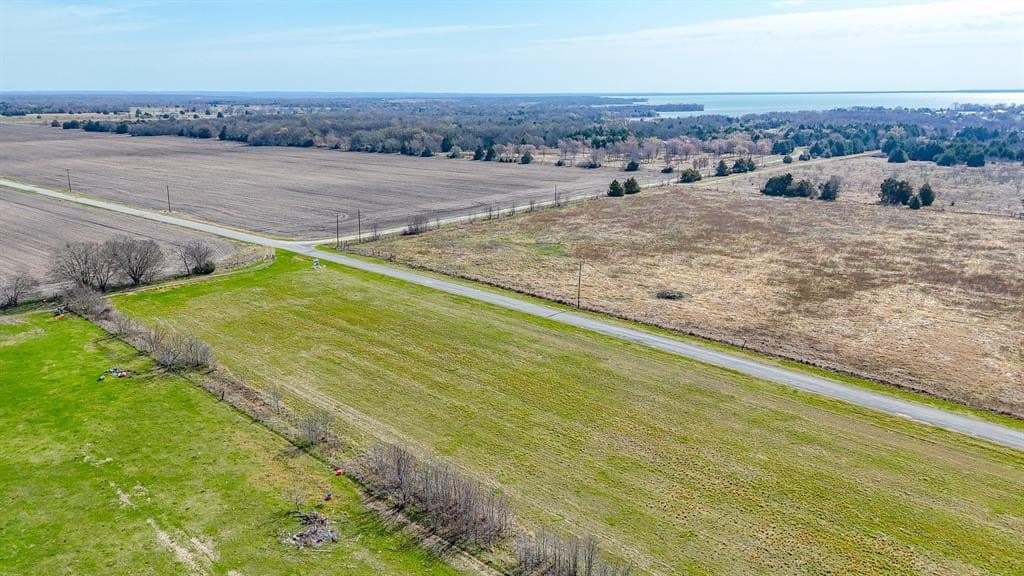1.11 acres in Navarro County - photo 16
