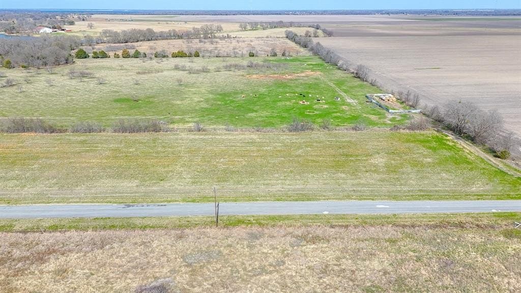 1.11 acres in Navarro County - photo 5
