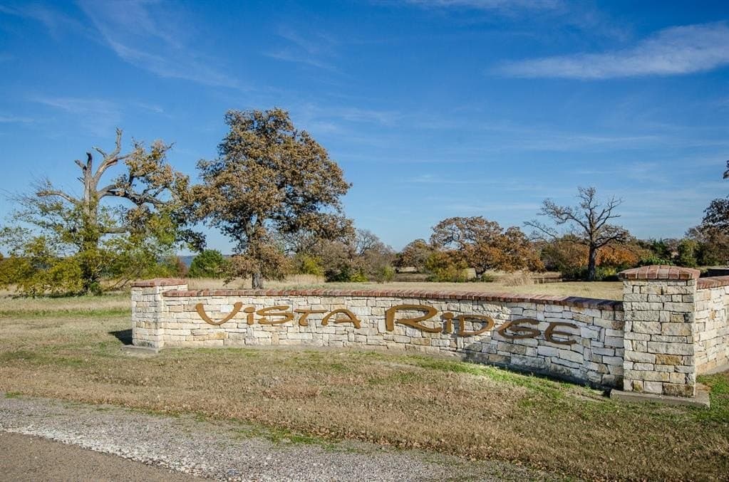 1.28 acres in Navarro County - photo 34