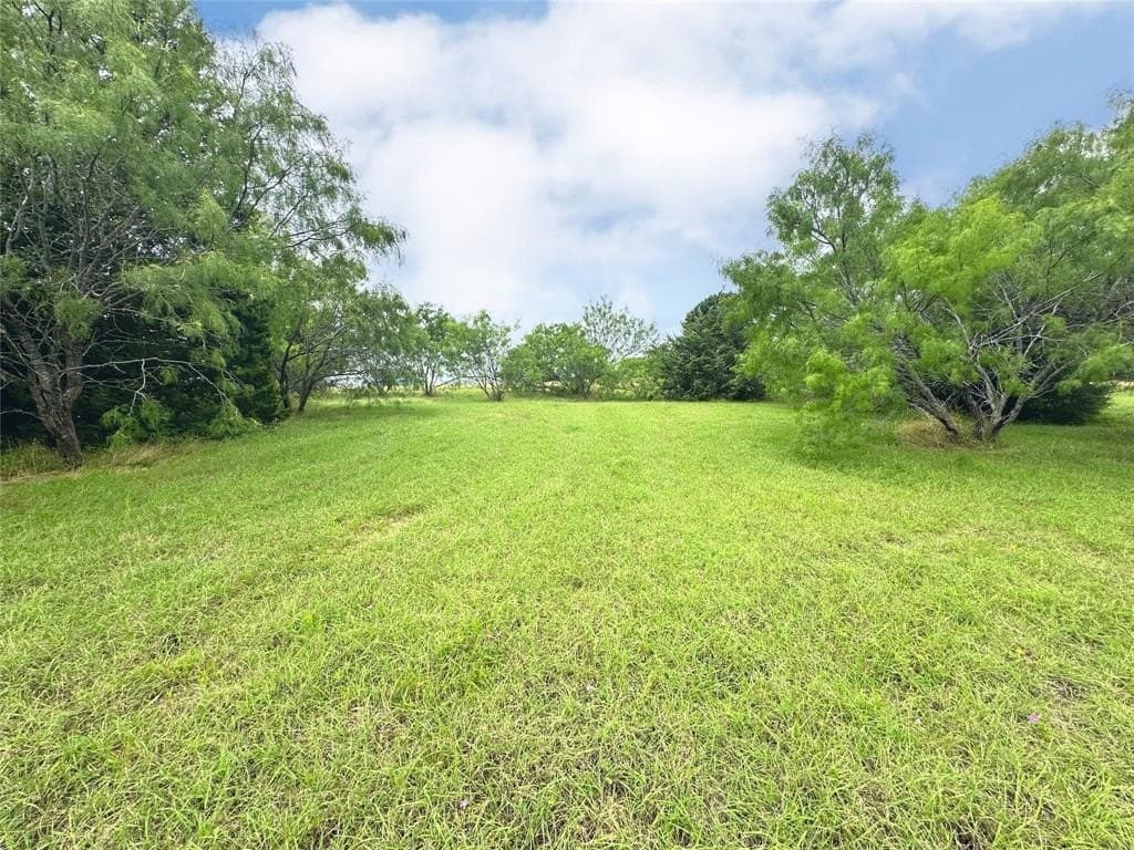 1.28 acres in Navarro County - photo 11