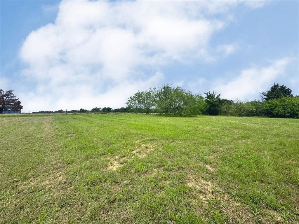 1.28 acres in Navarro County - photo 17
