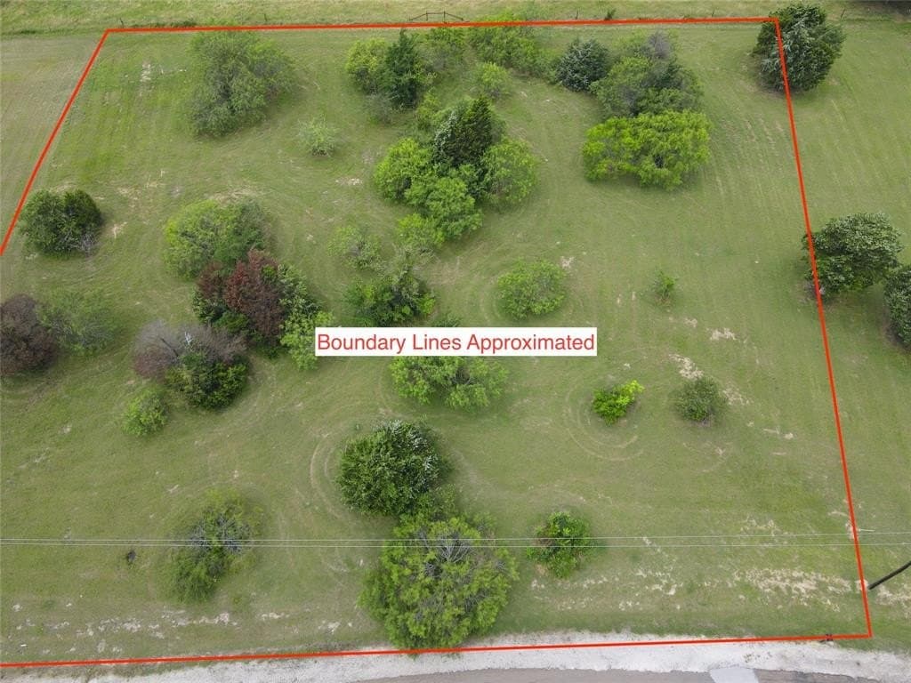 1.28 acres in Navarro County - photo 38