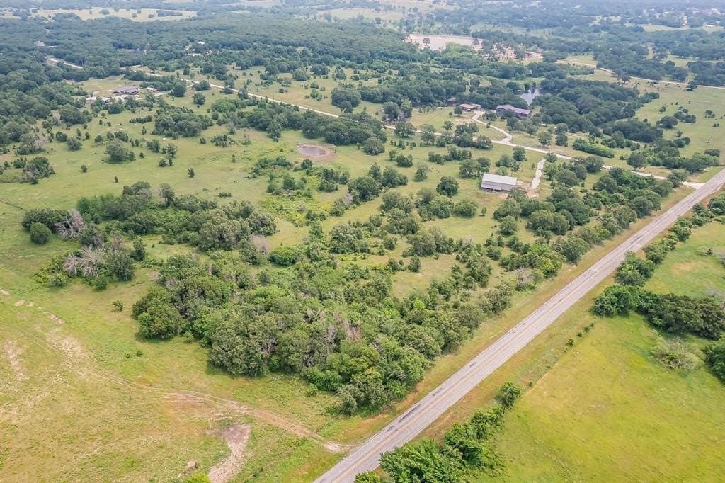 13.07 acres in Montague County - photo 30