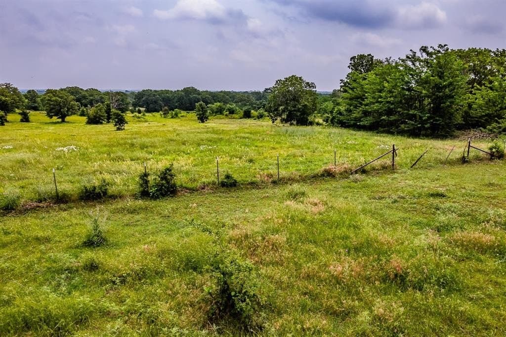 13.07 acres in Montague County - photo 32