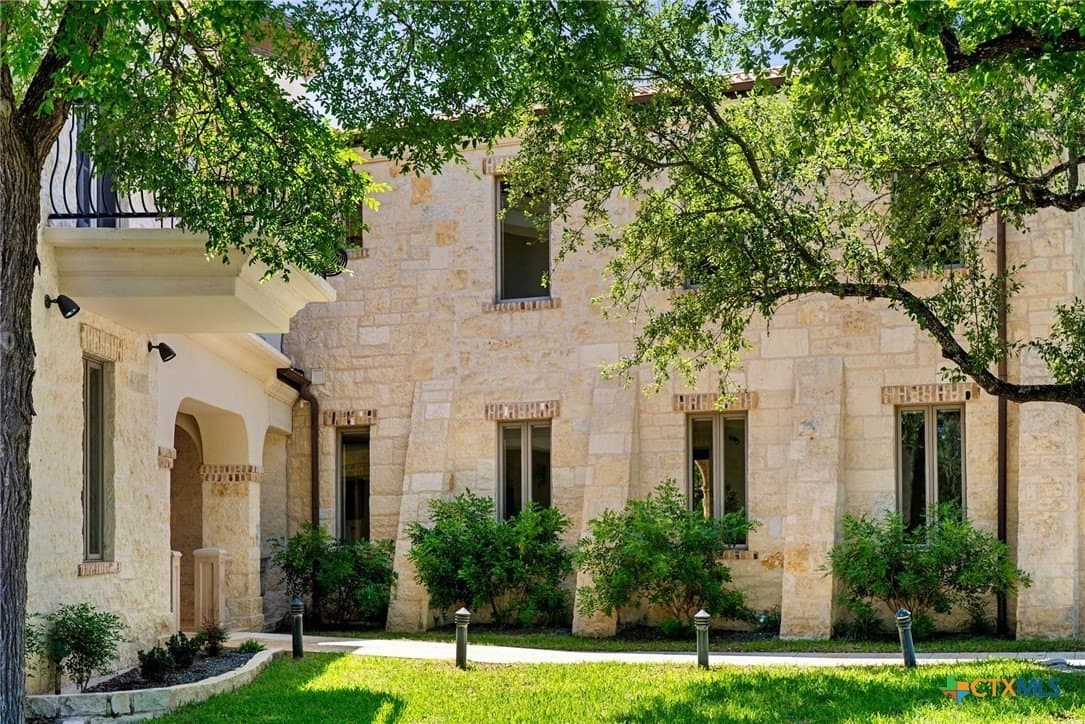 10.62 acres in Hays County - photo 37