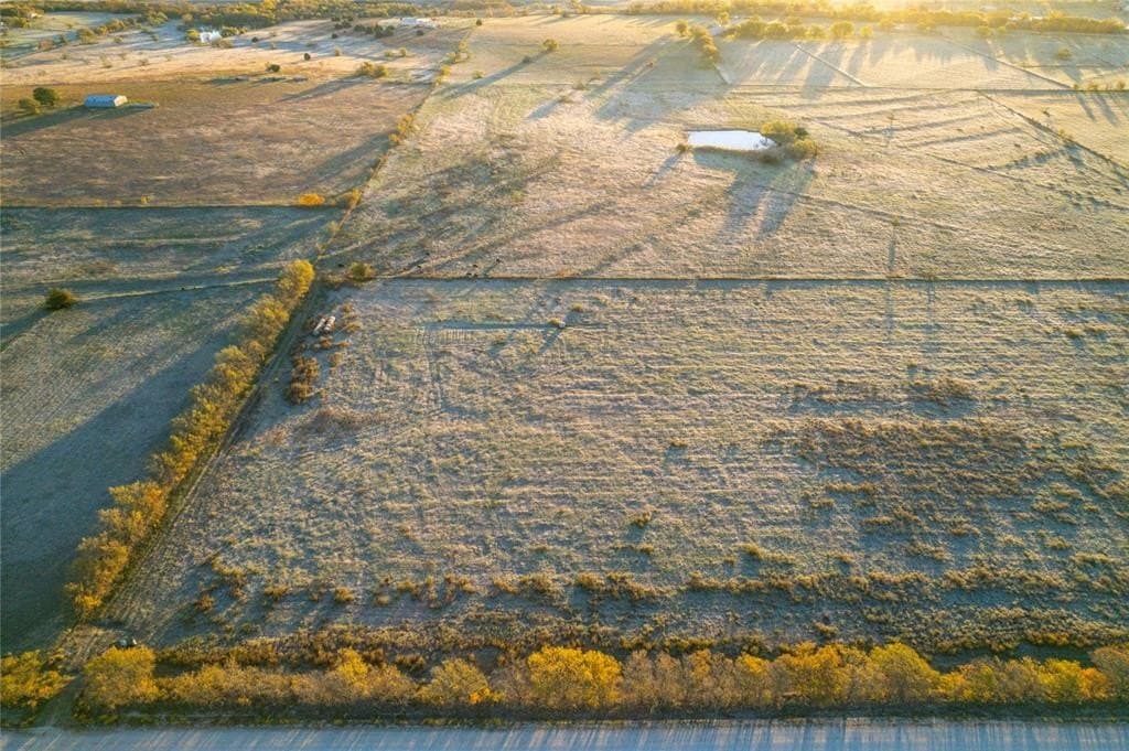 13.5 acres in Cooke County - photo 11