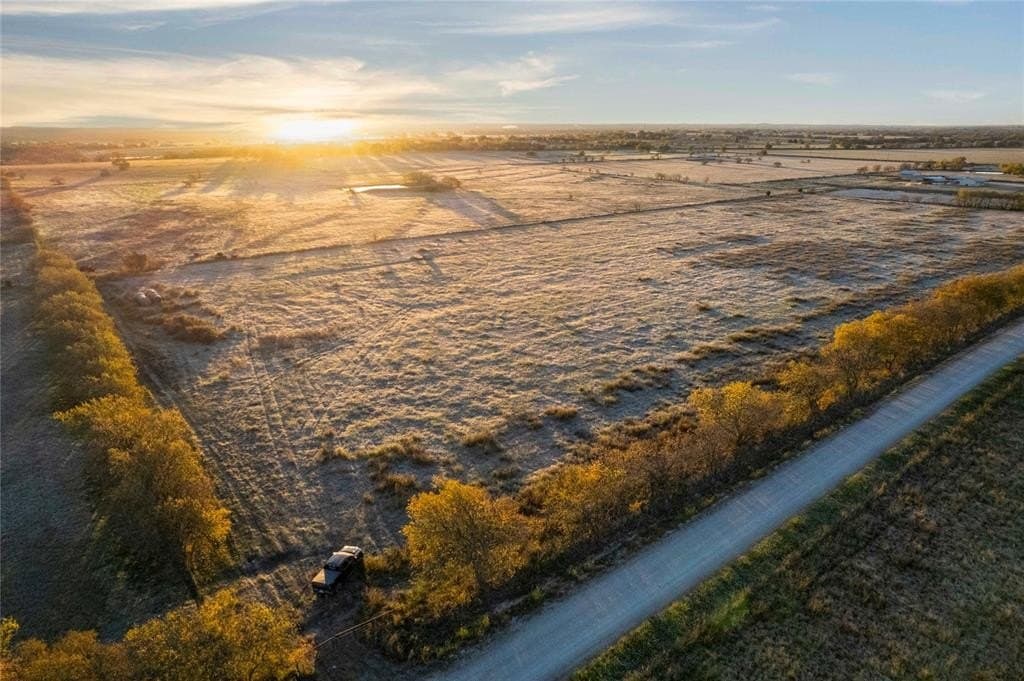 13.5 acres in Cooke County - photo 7
