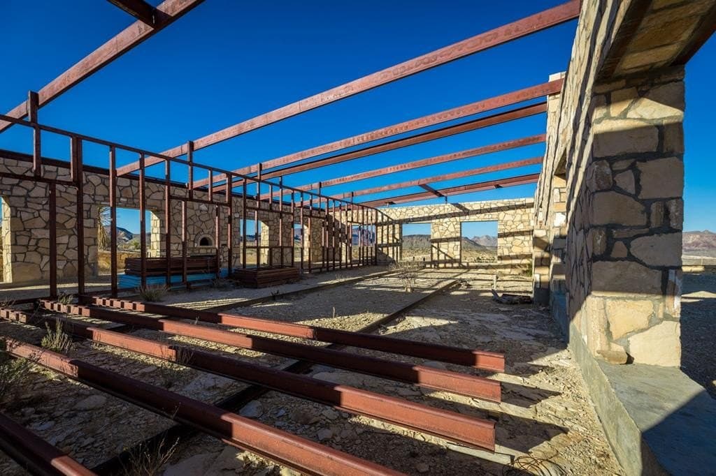 60 acres in Brewster County - photo 5