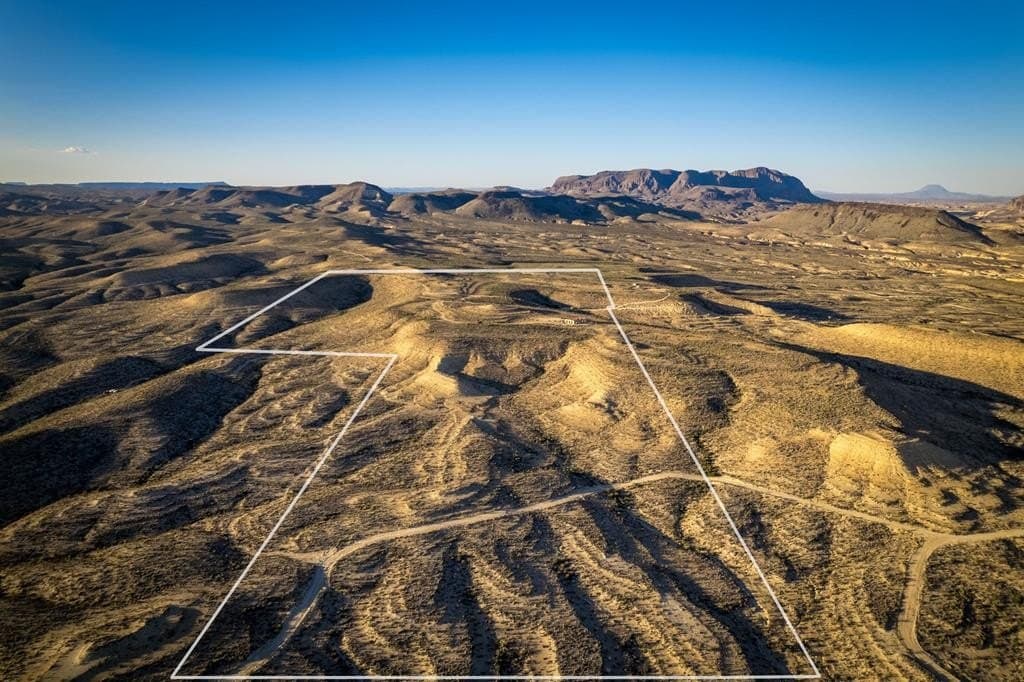 60 acres in Brewster County - photo 2