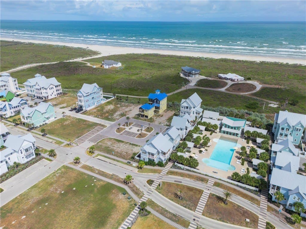 0.1 acres in Nueces County - photo 12
