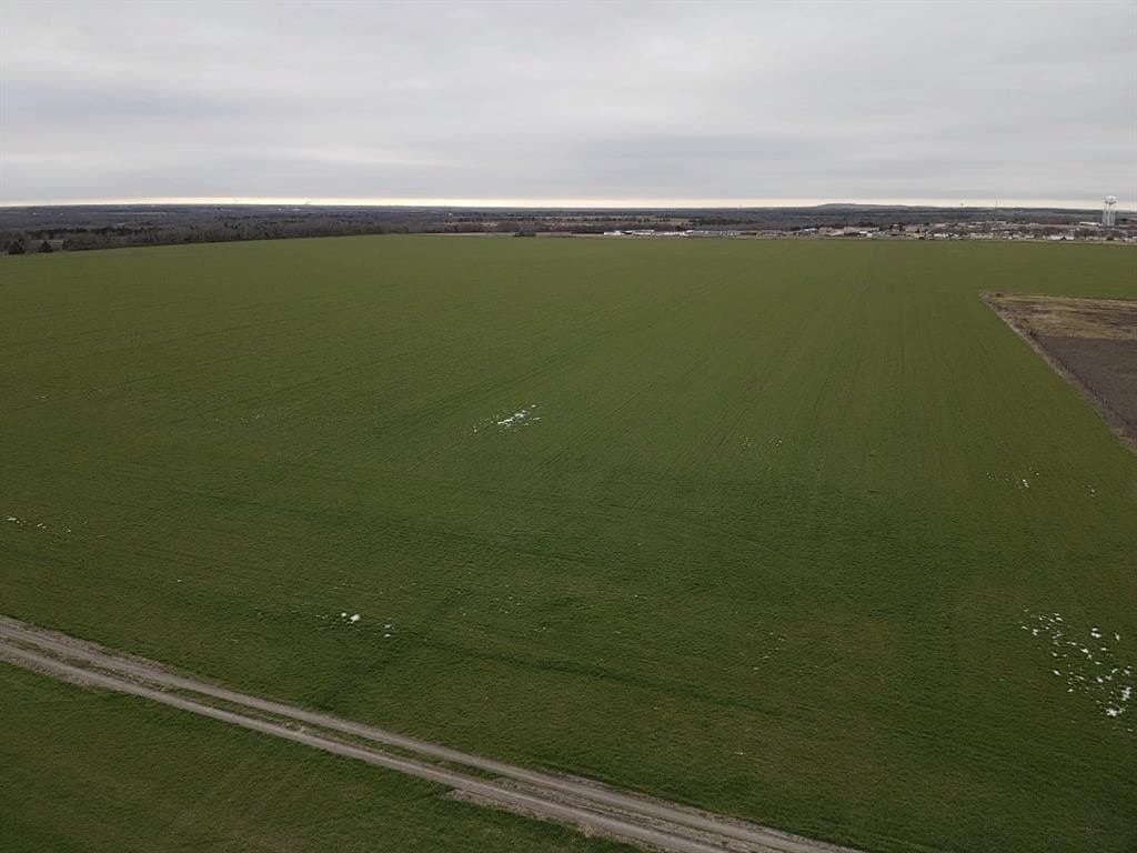 30.06 acres in Ellis County - photo 4