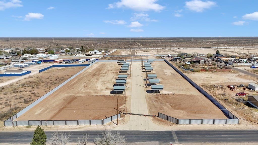0.09 acres in Ector County - photo 5