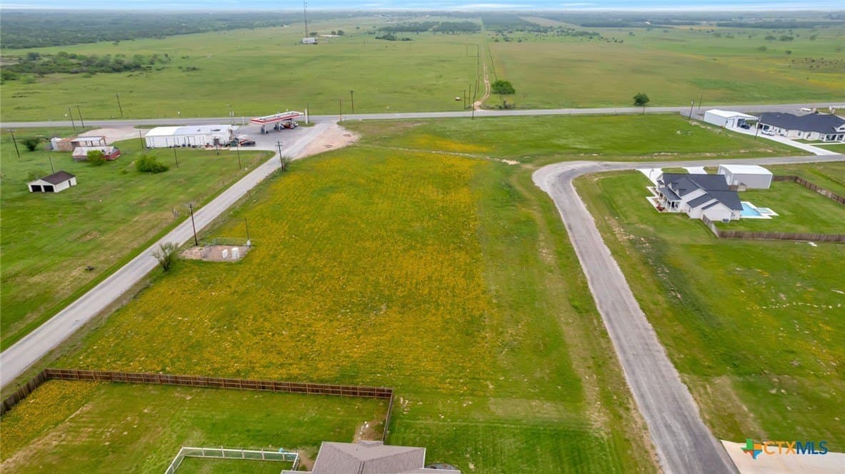 1.03 acres in Victoria County - photo 7