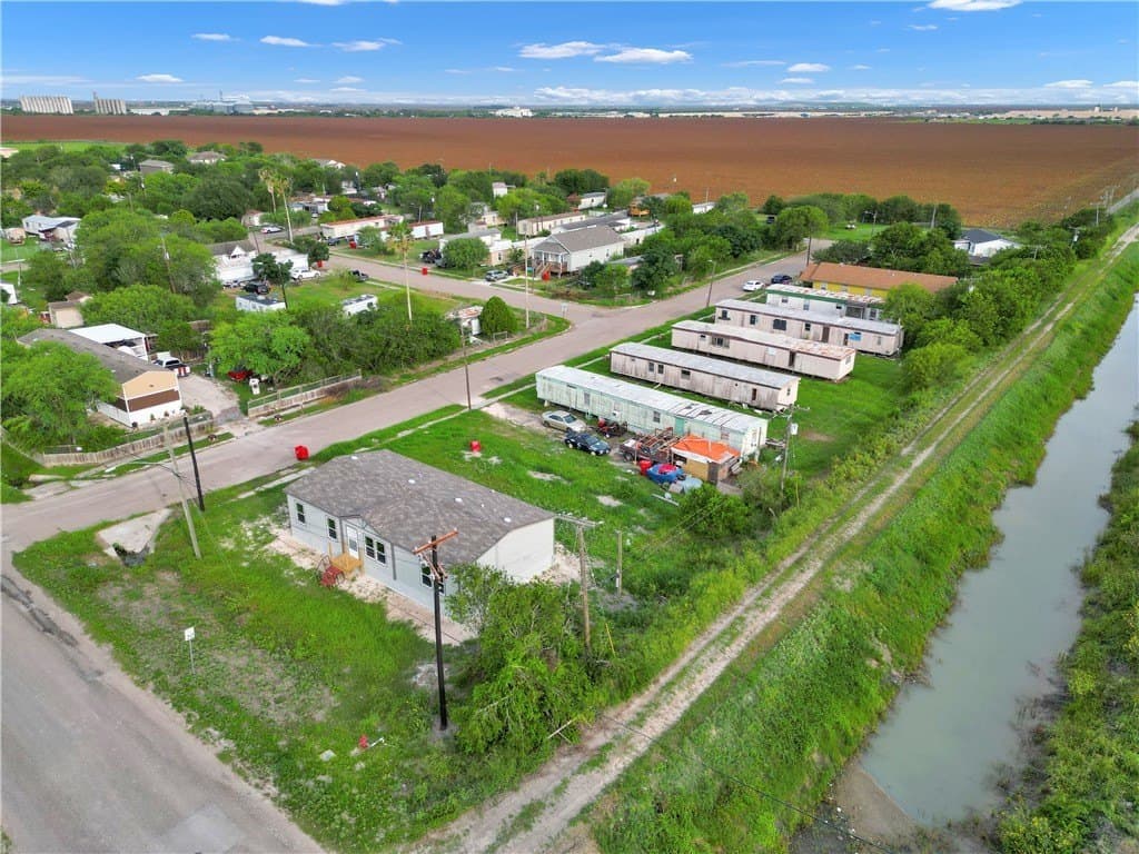 0.15 acres in Nueces County - photo 2