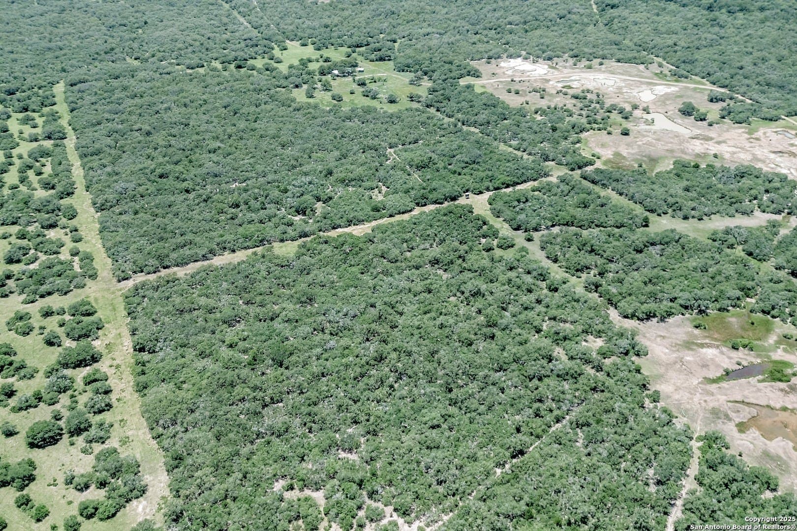 471.46 acres in Victoria County - photo 45