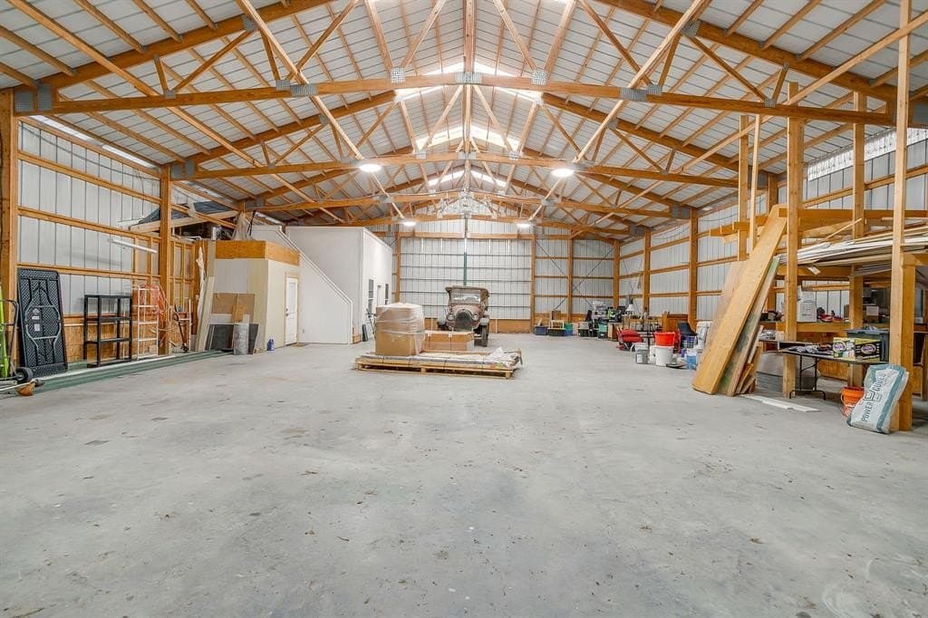 10.48 acres in McLennan County - photo 40