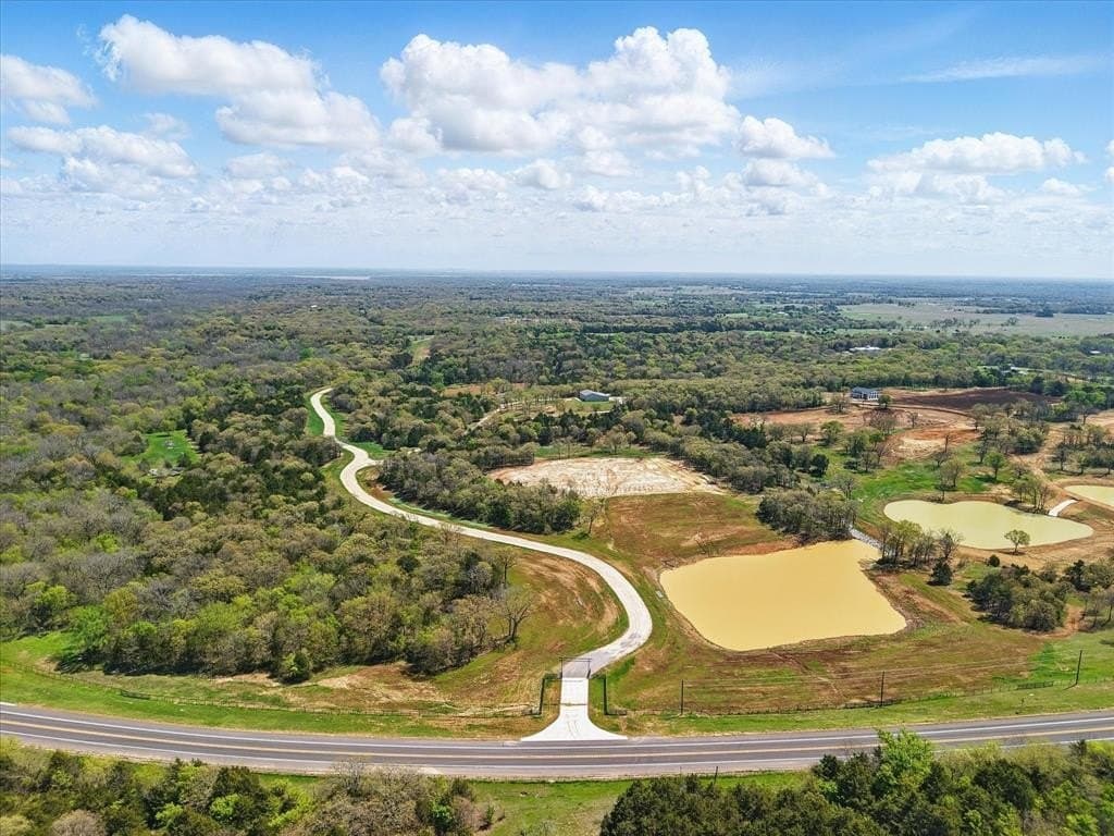 26100 Highway 377