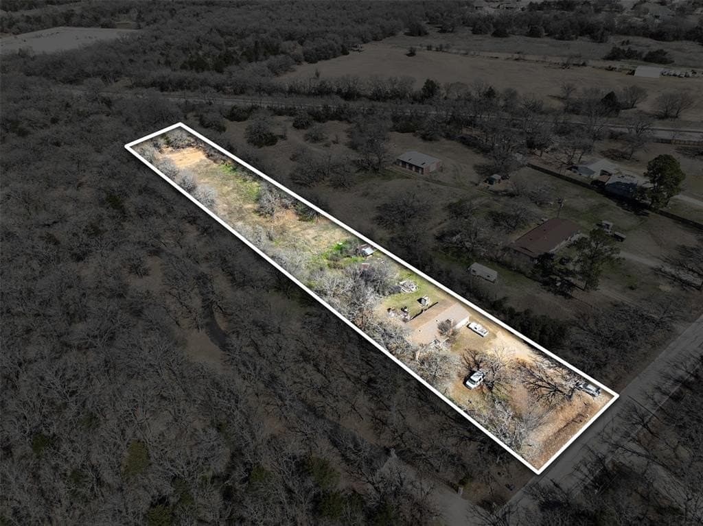 1.84 acres in Tarrant County - photo 2