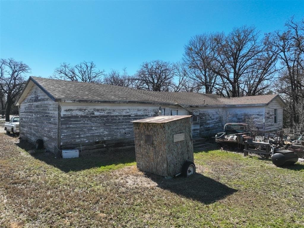 1.84 acres in Tarrant County - photo 18