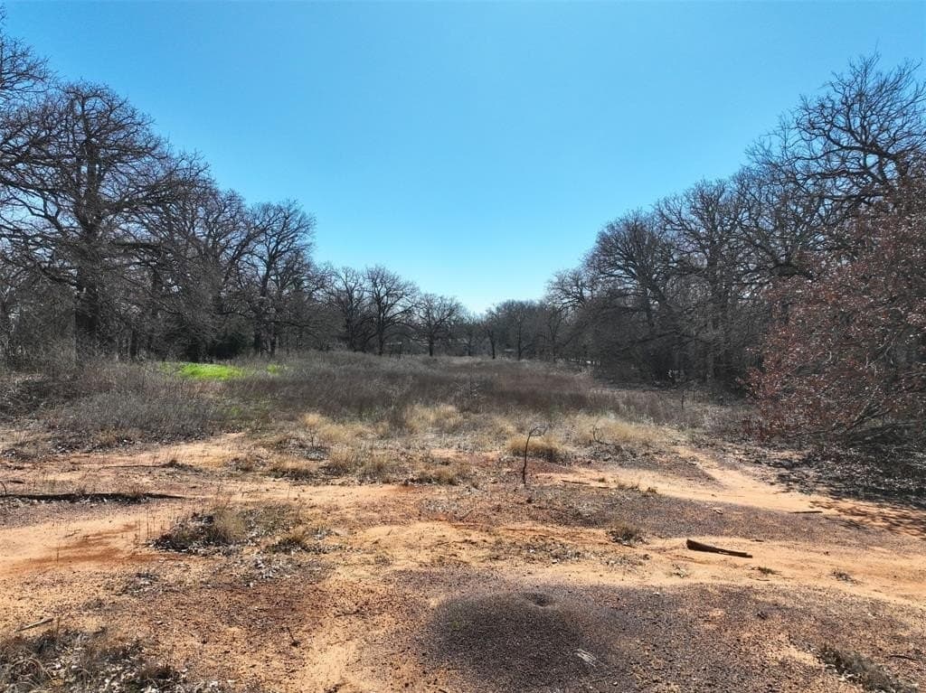 1.84 acres in Tarrant County - photo 4