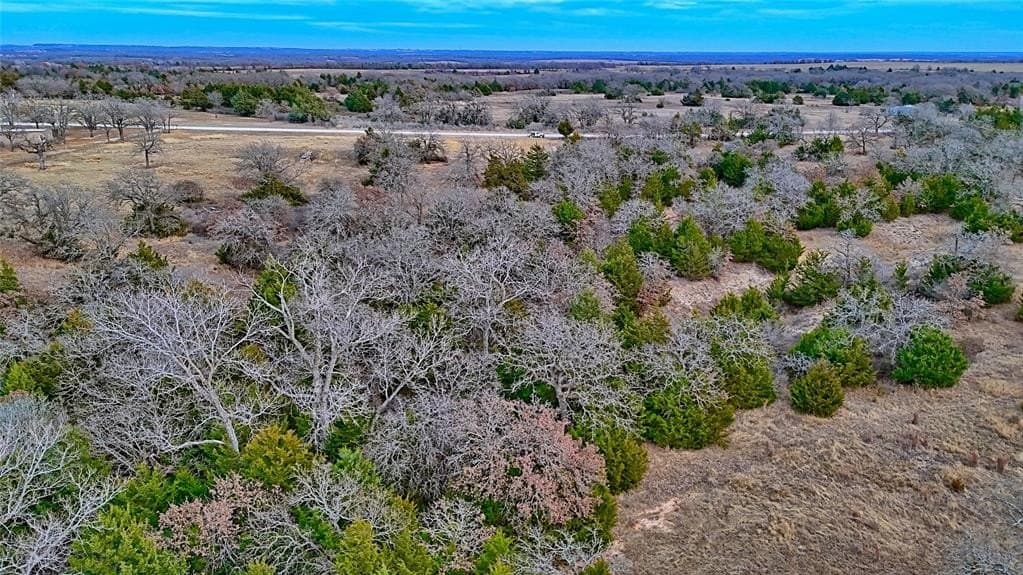 12.47 acres in Montague County - photo 7