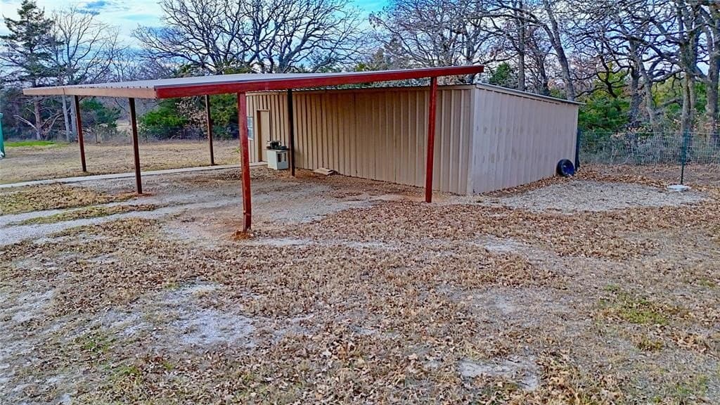 12.47 acres in Montague County - photo 24