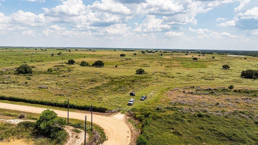 181.88 acres in Colorado County - photo 23