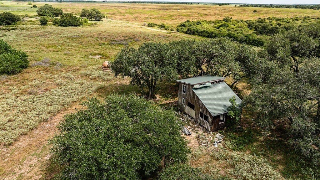 181.88 acres in Colorado County - photo 25
