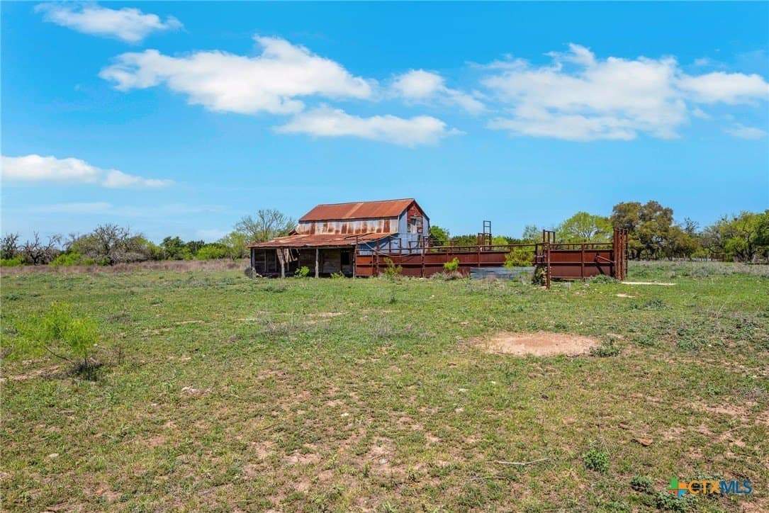 10.01 acres in Hamilton County - photo 28